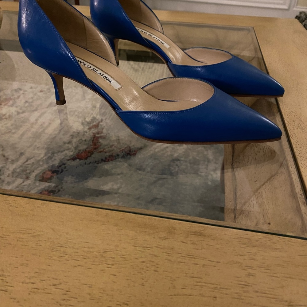 Manolo Blahnik Kitten Heels - Picture 5 of 6